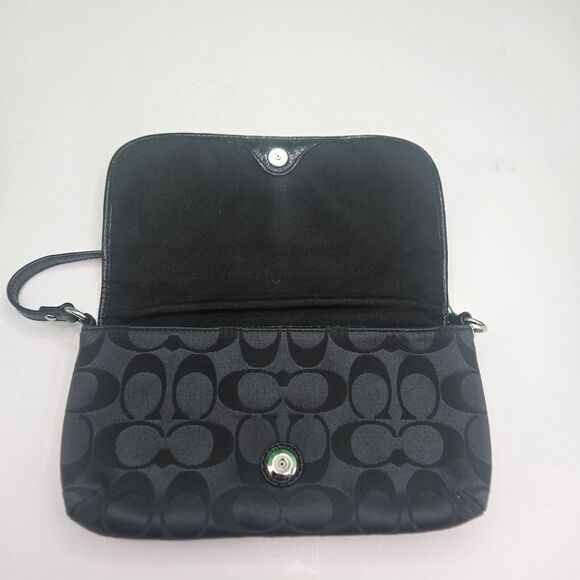 Coach Ashley Large Wristlet Clutch Wallet Signature C Clutch CC Slots Canvas - Picture 3 of 11